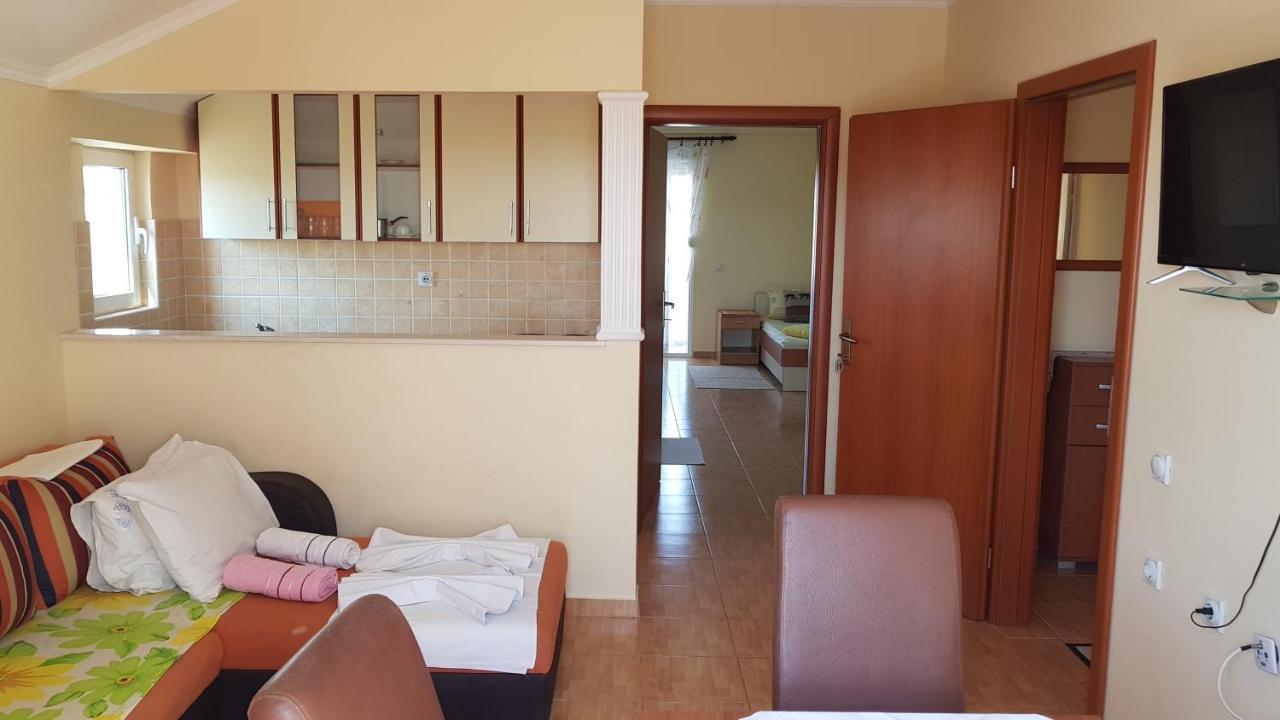 Apartments Belmare Ulcinj Exterior foto